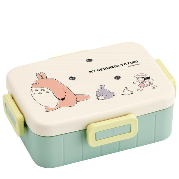 Totoro bento box 650ml with blue lid and Totoro design
