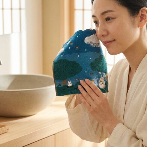 Totoro mini towel Under the Moonlit Night